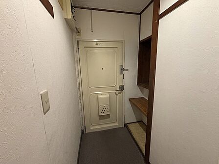 家族の帰宅やお客様をあたたかく迎える玄関 ※一部CG加工
