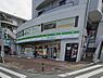周辺：コンビニ 300m ファミリーマート 光が丘東大通り店