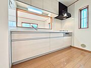 ゆとりあるキッチンではご家族と楽しくお料理ができます。