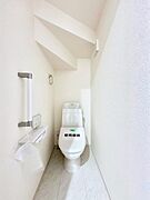 トイレは1階と2階それぞれに配置されていてとても便利です。 