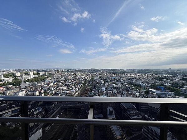 バルコニーを拡大表示