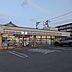周辺：セブンイレブン横浜二俣川2丁目店(385m)