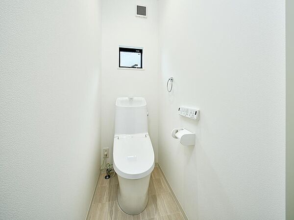 トイレを拡大表示