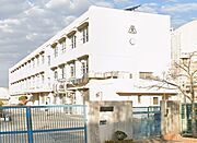 神戸市立箕谷小学校まで約480ｍ