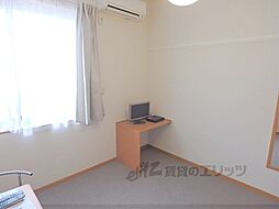 レオパレスブルーレイク唐崎 2階1Kのリビング/ダイニング