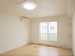 JR草津線 手原駅 徒歩26分の賃貸アパート 2階1LDKのリビング/ダイニング