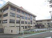 木之本小学校まで1000メートル