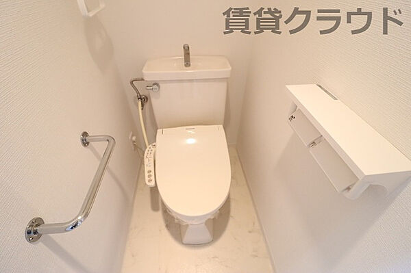 画像6:同じ建物の別のお部屋の写真になります！