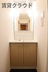 デザインがおしゃれな独立洗面台です！