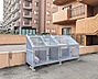 その他：【ダストピット】敷地内に設置された専用のゴミ置き場。しっかりとしたケージタイプとなっており、カラスなどの鳥害を防ぎ、衛生的な環境を保ちながら安心して利用できます。