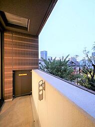 パティーナ三田台 202 2階ワンルームのリビング/ダイニング