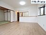 リビング/ダイニング：ＬＤＫ（約15.6帖） クロス・フローリング張替済