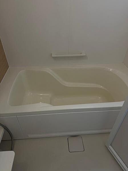 浴室を拡大表示