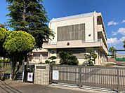 花園小学校まで1000m　徒歩約13分
