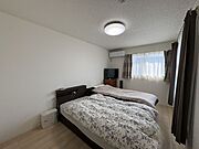 2階には洋室が3室+テレワークルームあり！家族それぞれの個室や子供部屋に最適です♪