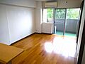 室内の床の全面...