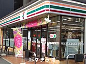セブン-イレブン 名古屋浅間町店 234m