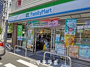 ファミリーマート 地下鉄浄心店 360m