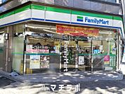 ファミリーマート 丸の内七間町通店 253m