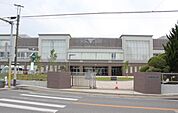 八千代台中学校（290m）
