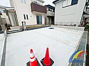 駐車スペースしっかり完備