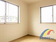 寝室や子供部屋にもご利用いただける洋室