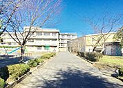 さつきが丘西小学校（500m）