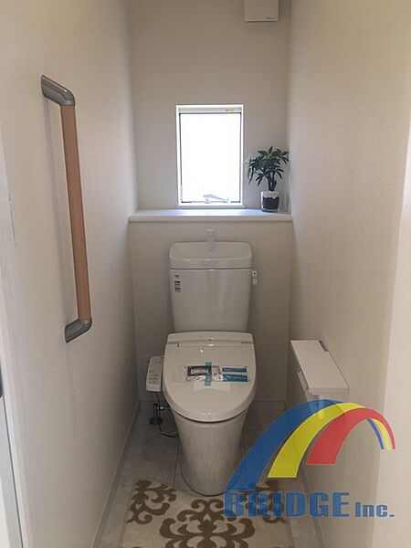 トイレを拡大表示