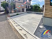 駐車スペースしっかり完備