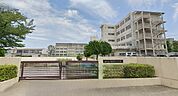 松戸市立馬橋北小学校（750m）