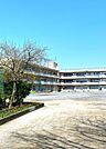 松葉第一小学校（700m）