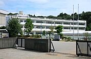 四街道市立旭中学校（350m）