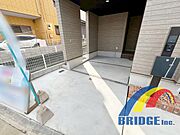 駐車スペースしっかり完備