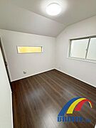 寝室や子供部屋にもご利用いただける洋室