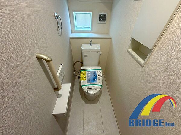 トイレを拡大表示