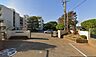 周辺：船橋市立八木が谷中学校（950m）