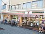 周辺：【コンビニエンスストア】セブンイレブン 大阪市岡1丁目店まで422ｍ