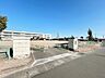 周辺：【周辺環境】山元町立山下小学校まで500ｍ（徒歩約7分）と通学がラクラク。