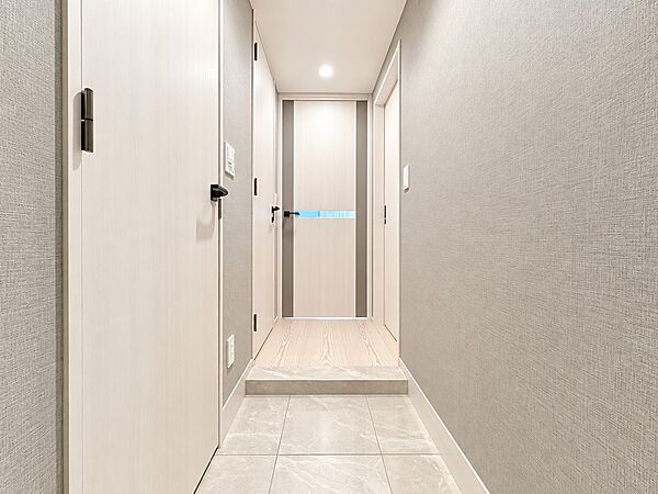 玄関を拡大表示