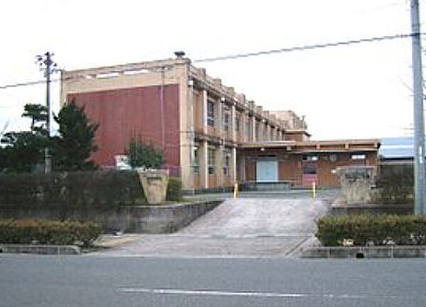 周辺：【中学校】倉吉市立 久米中学校まで1705ｍ