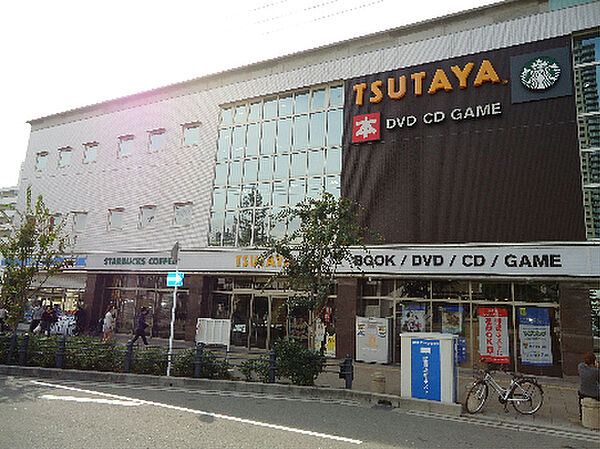 画像17:TSUTAYA 香里園店（288m）