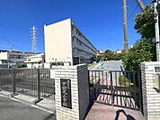 横浜市立不動丸小学校まで約400m（徒歩5分）