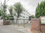 横浜市立末吉中学校まで約1150m（徒歩15分）