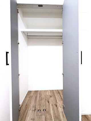 丈の長いお洋服...