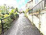 外観：前面道路です。