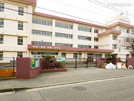 茅ヶ崎市立円蔵...