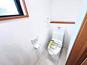 ほっと安らげるトイレ空間です。