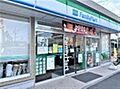 ファミリーマー...