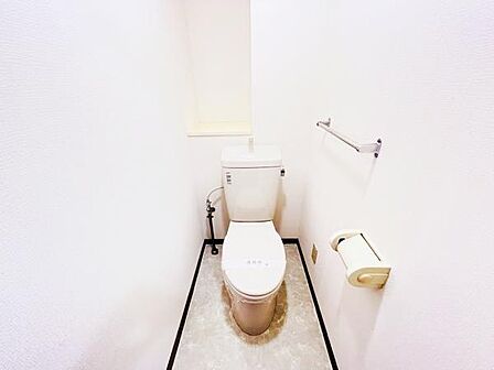 ほっと安らげるトイレ空間です。