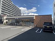セブン-イレブン 秦野寿町店まで約229m（徒歩3分）